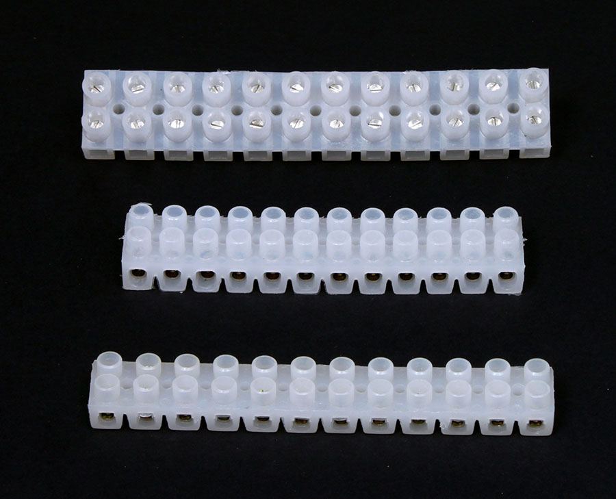 PLASTIC STRIP CONNECTORS